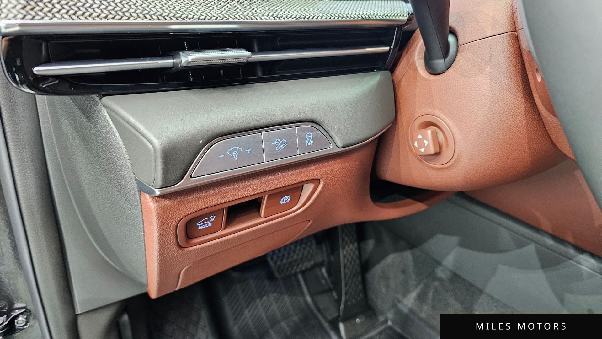 Genesis GV80 2024 — миниатюра 8
