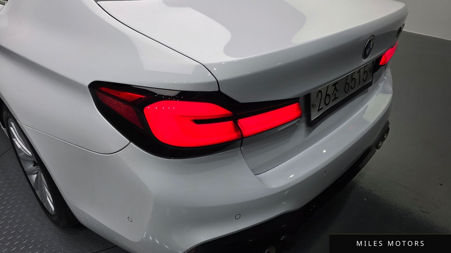 BMW 5 Series (G30) 2019 — миниатюра 9