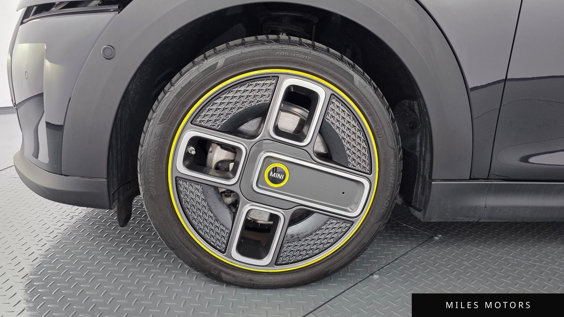 MINI Cooper 2023 — миниатюра 4