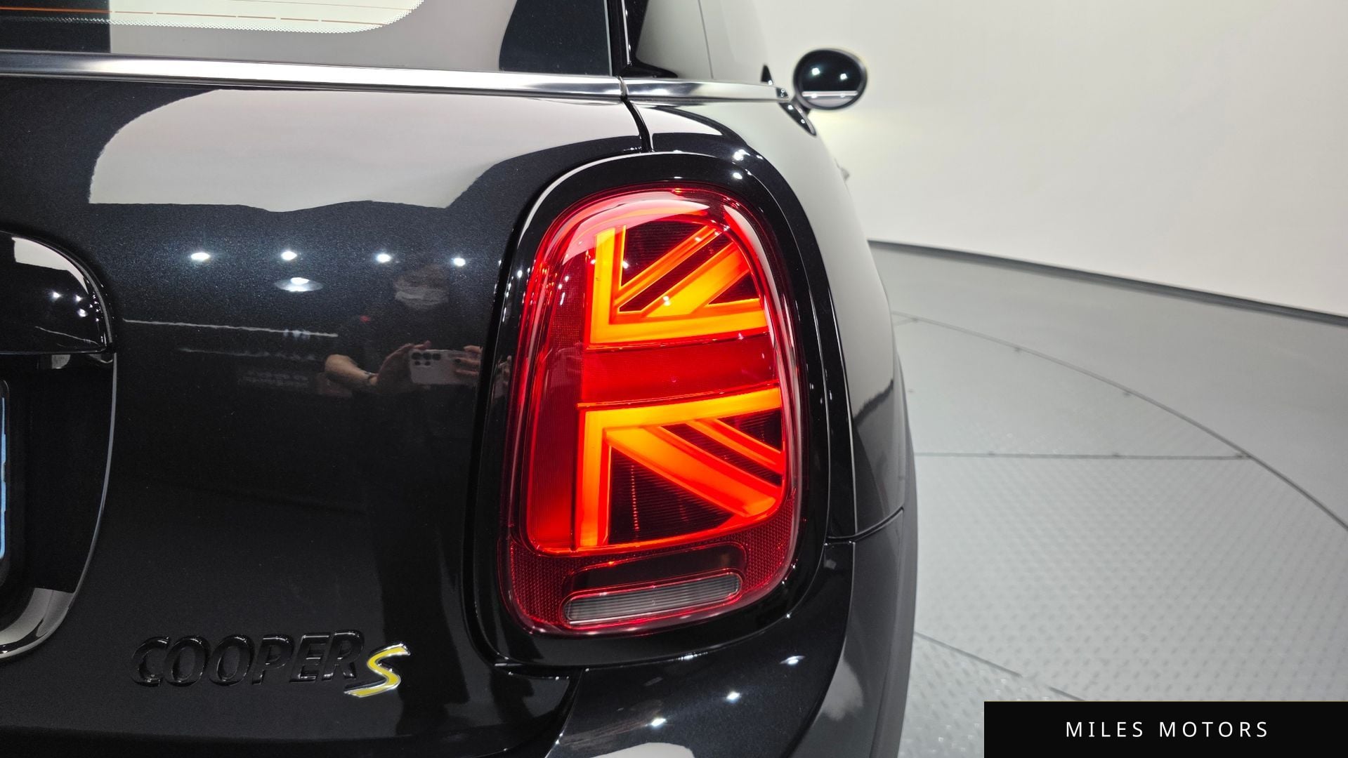MINI Cooper 2023 — миниатюра 8