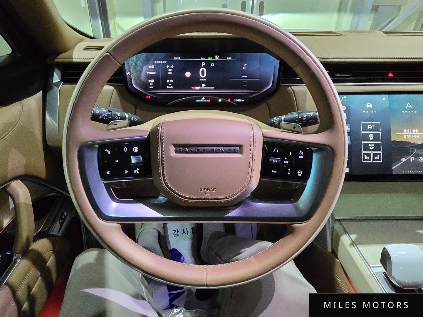 Land Rover Range Rover 2024 — миниатюра 6