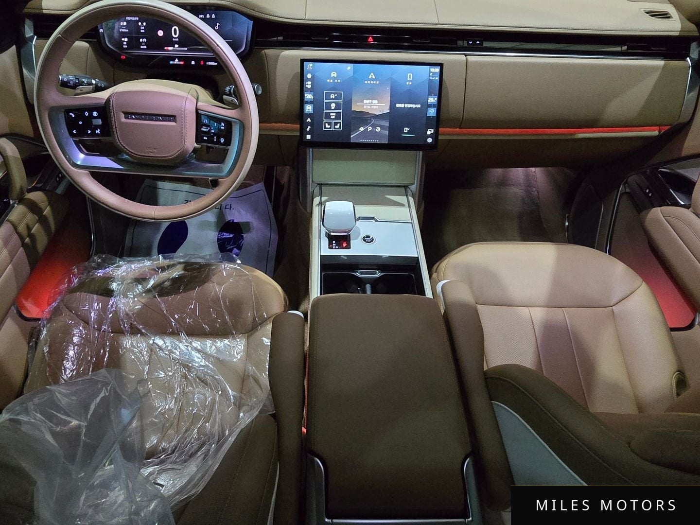 Land Rover Range Rover 2024 — миниатюра 12