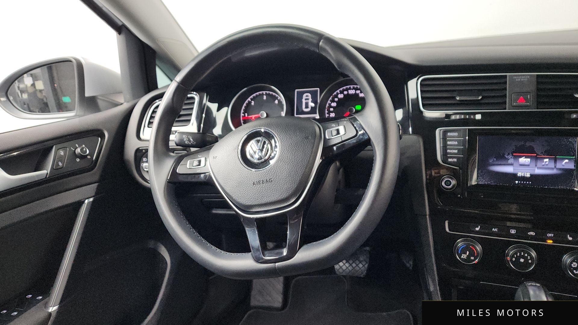 Volkswagen 골프 2013 — миниатюра 13