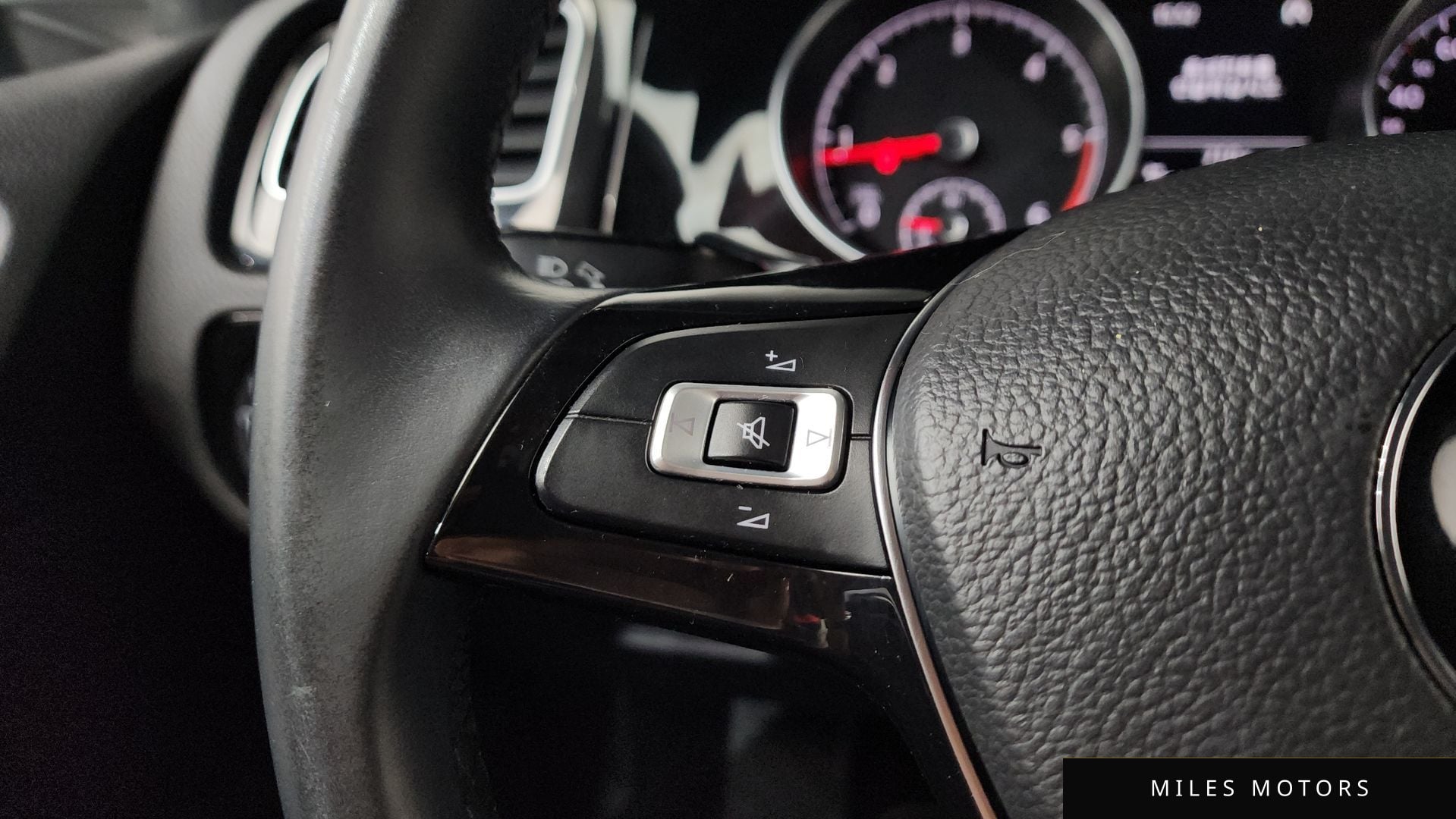 Volkswagen 골프 2013 — миниатюра 17