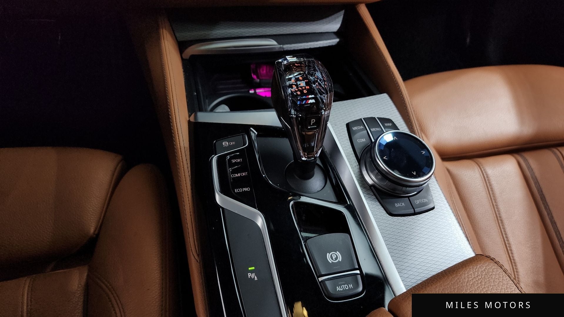 BMW 5 Series (G30) 2017 — миниатюра 9