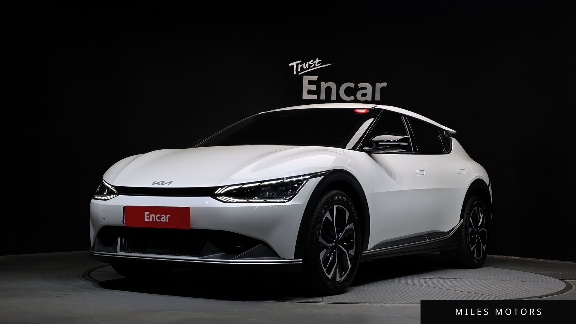 Kia EV6 2022 — фото 1 из 12