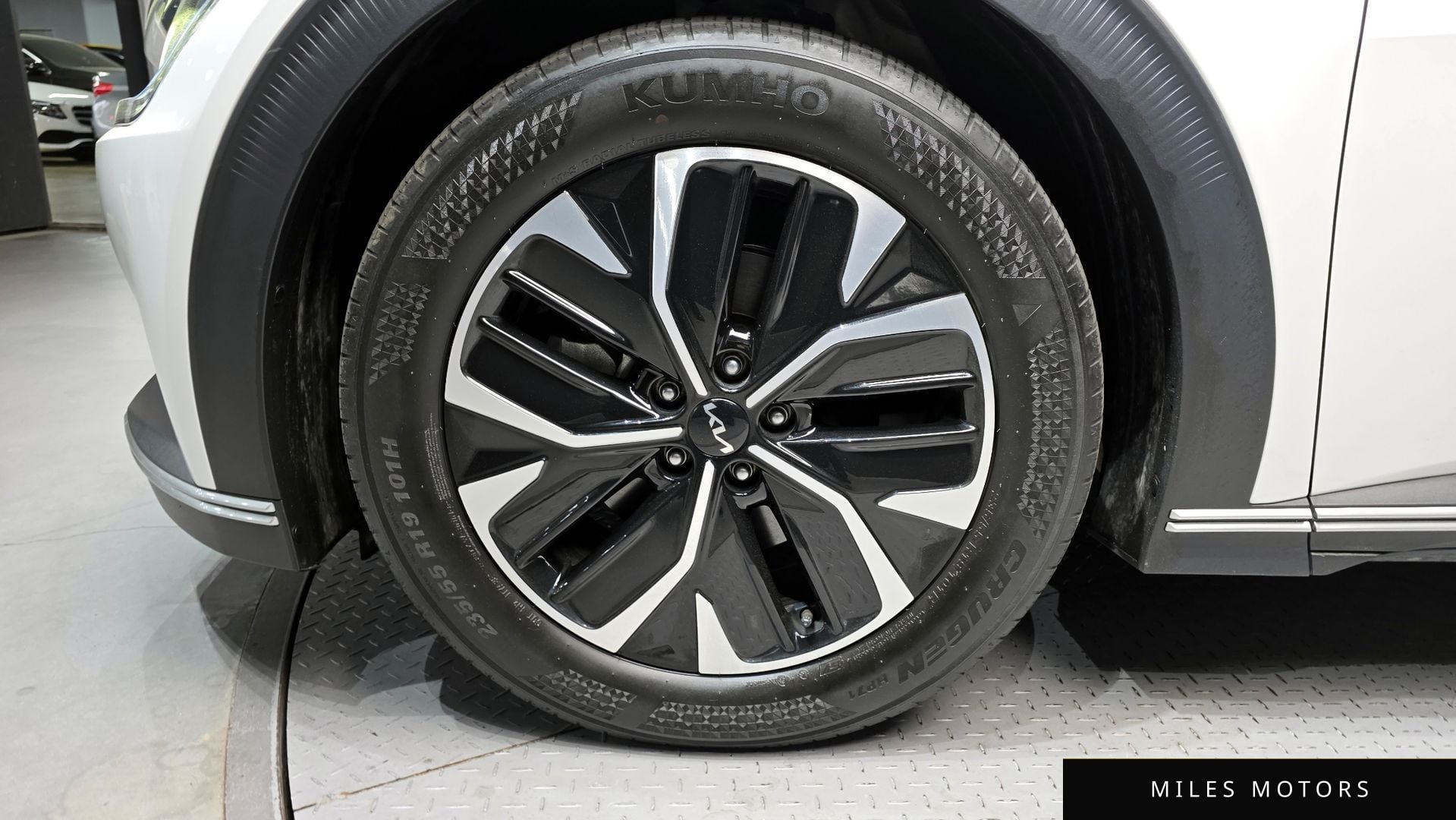Kia EV6 2022 — миниатюра 5