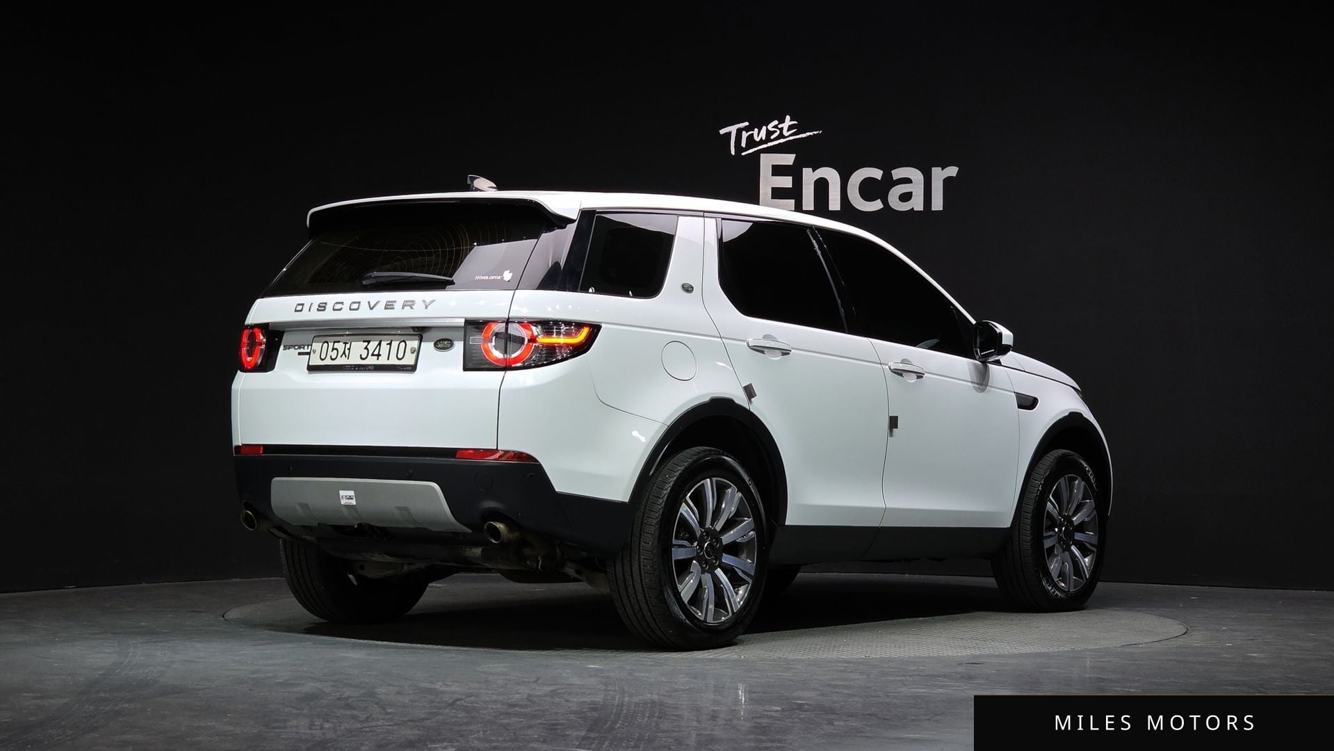 Land Rover Discovery Sport 2018 — миниатюра 2