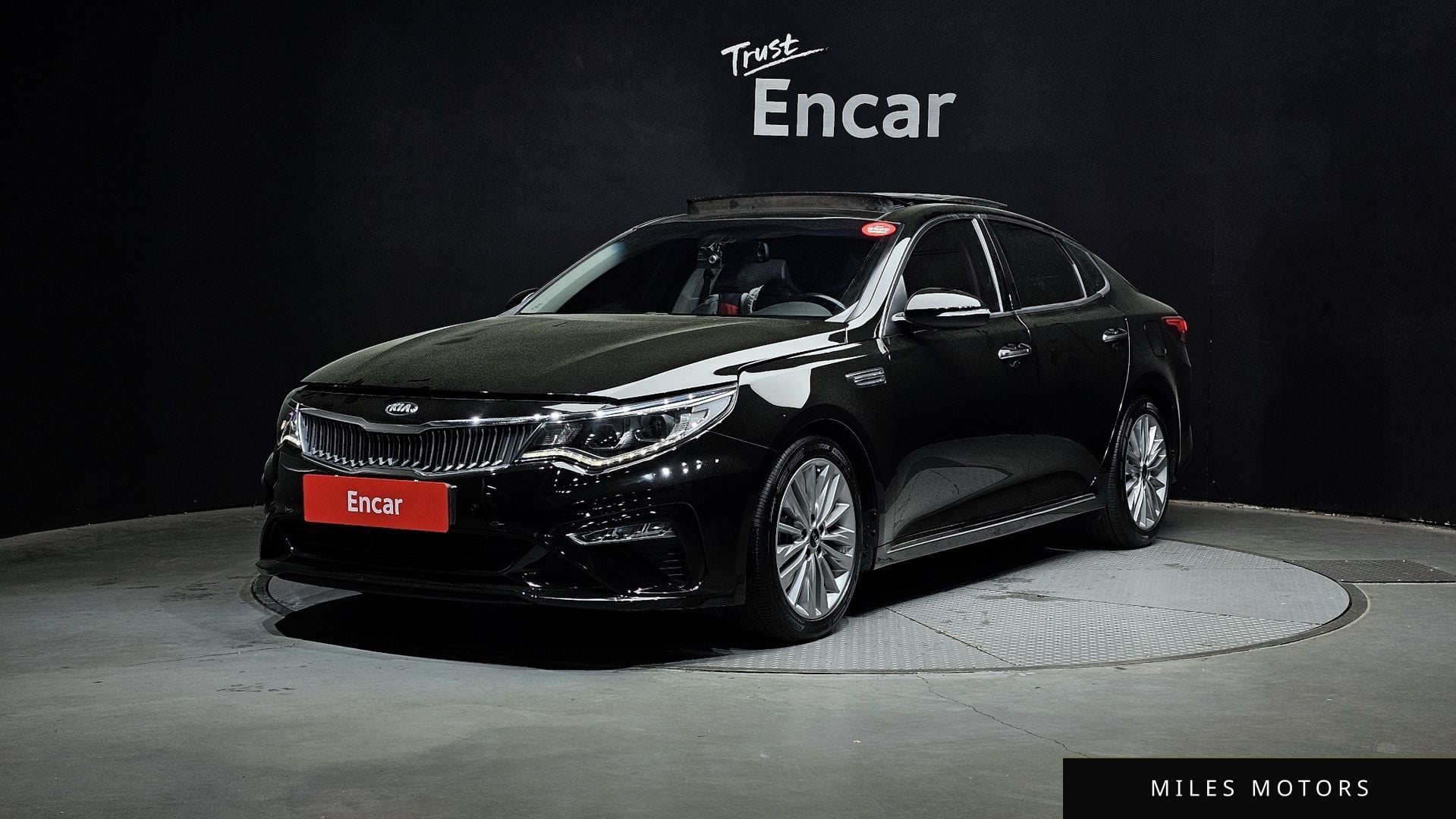 Kia K5 2019 — фото 1 из 12