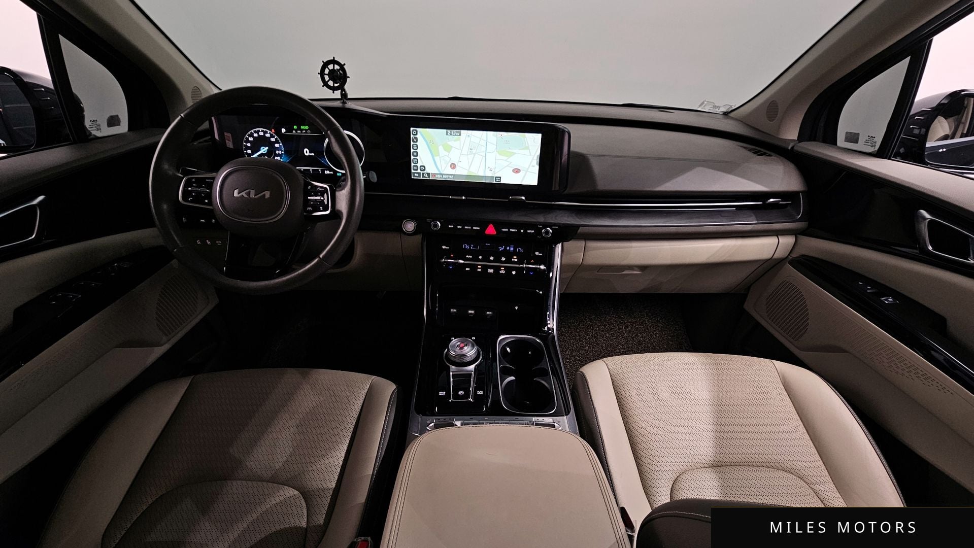 Kia Carnival 2022 — миниатюра 10
