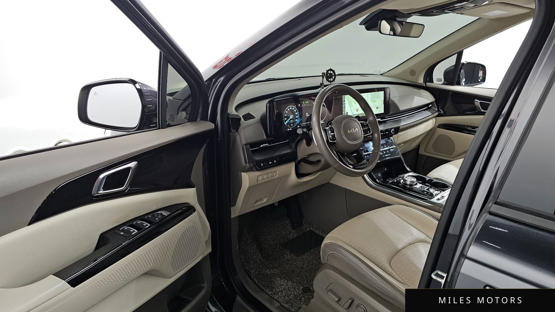 Kia Carnival 2022 — миниатюра 13