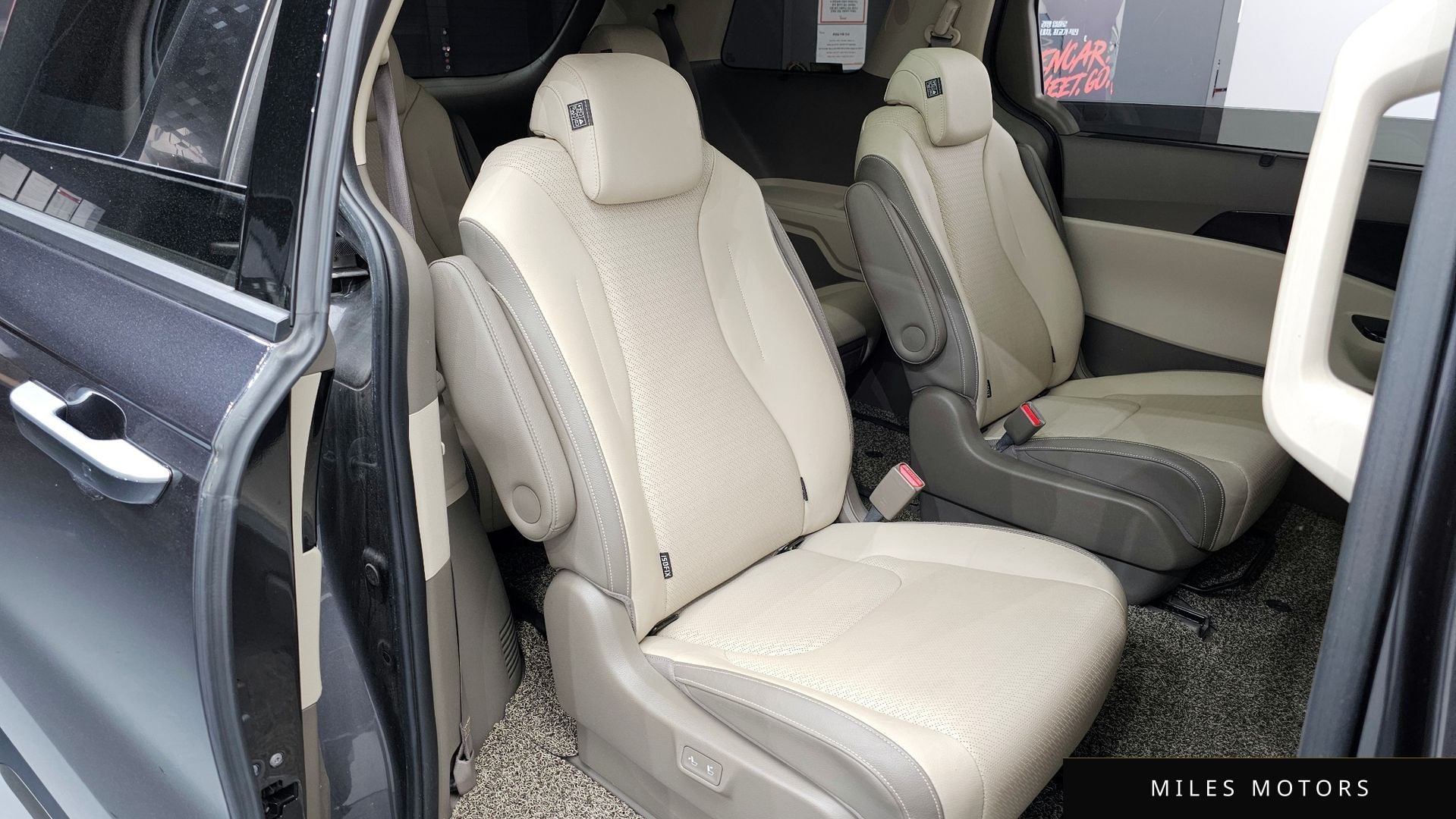 Kia Carnival 2022 — миниатюра 18