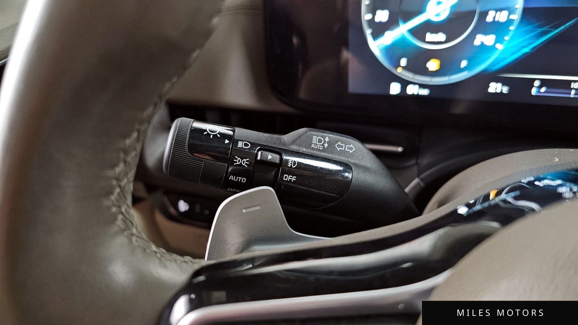 Kia Carnival 2022 — миниатюра 30