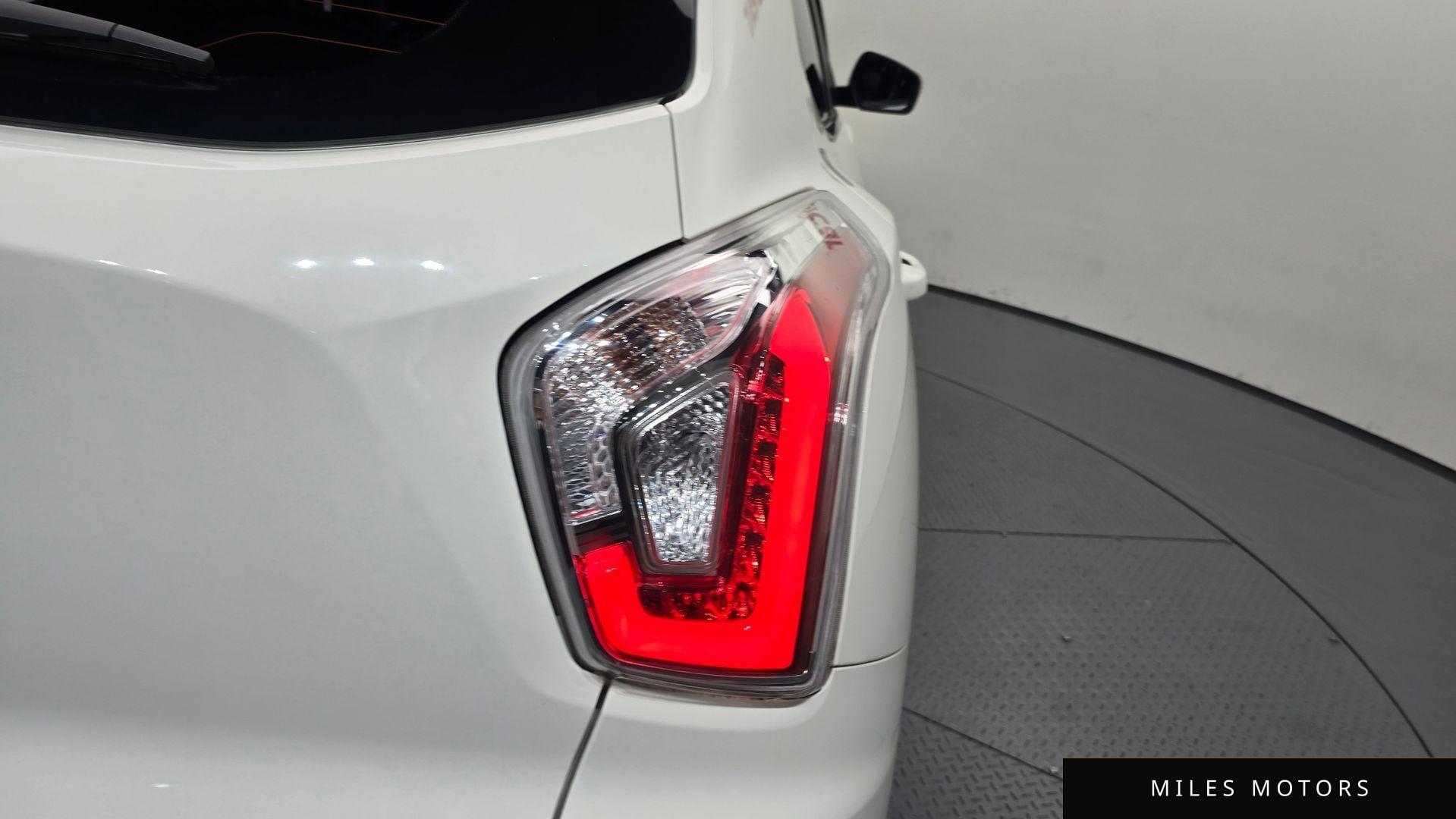 KG Mobility Tivoli 2016 — миниатюра 9