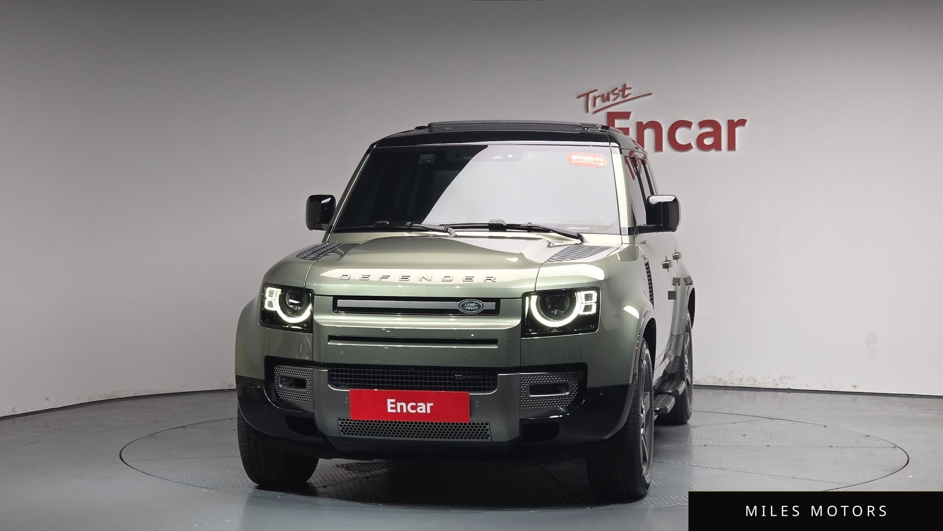 Land Rover Defender 2023 — миниатюра 2