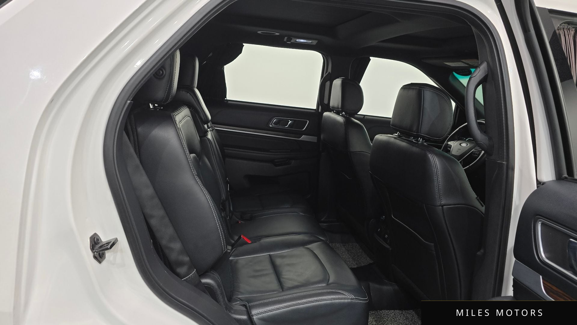 Ford Explorer 2016 — миниатюра 11