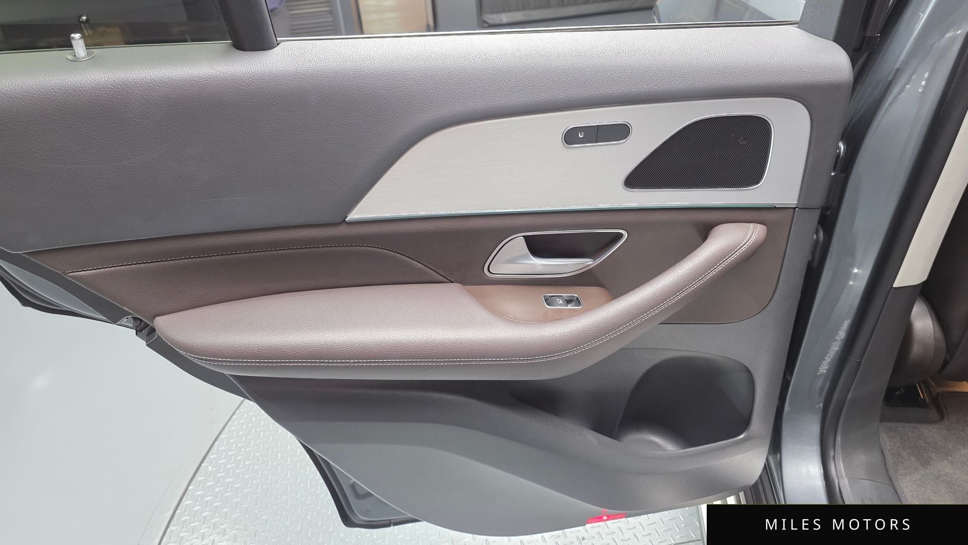 Mercedes-Benz GLE-Class W167 2020 — миниатюра 15