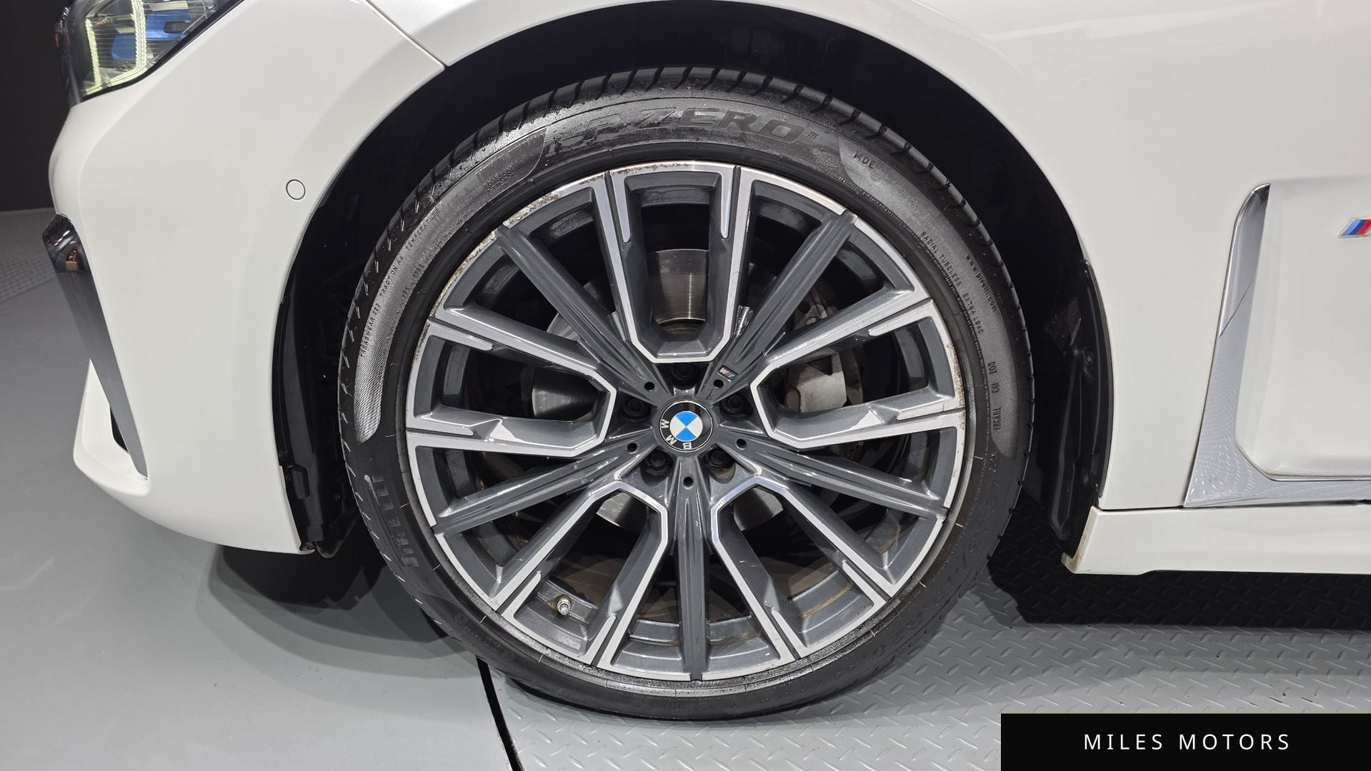 BMW 7 Series (G11) 2021 — миниатюра 5