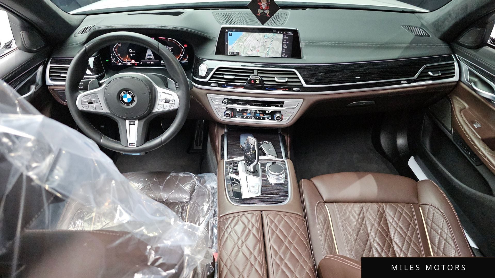 BMW 7 Series (G11) 2021 — миниатюра 10