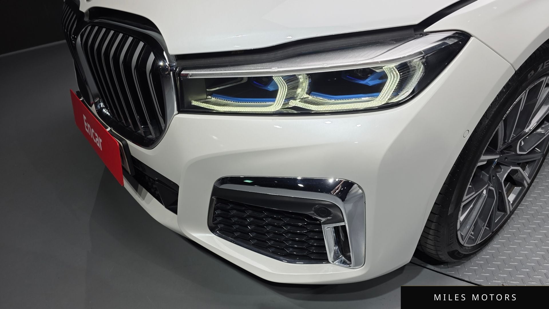 BMW 7 Series (G11) 2021 — миниатюра 8