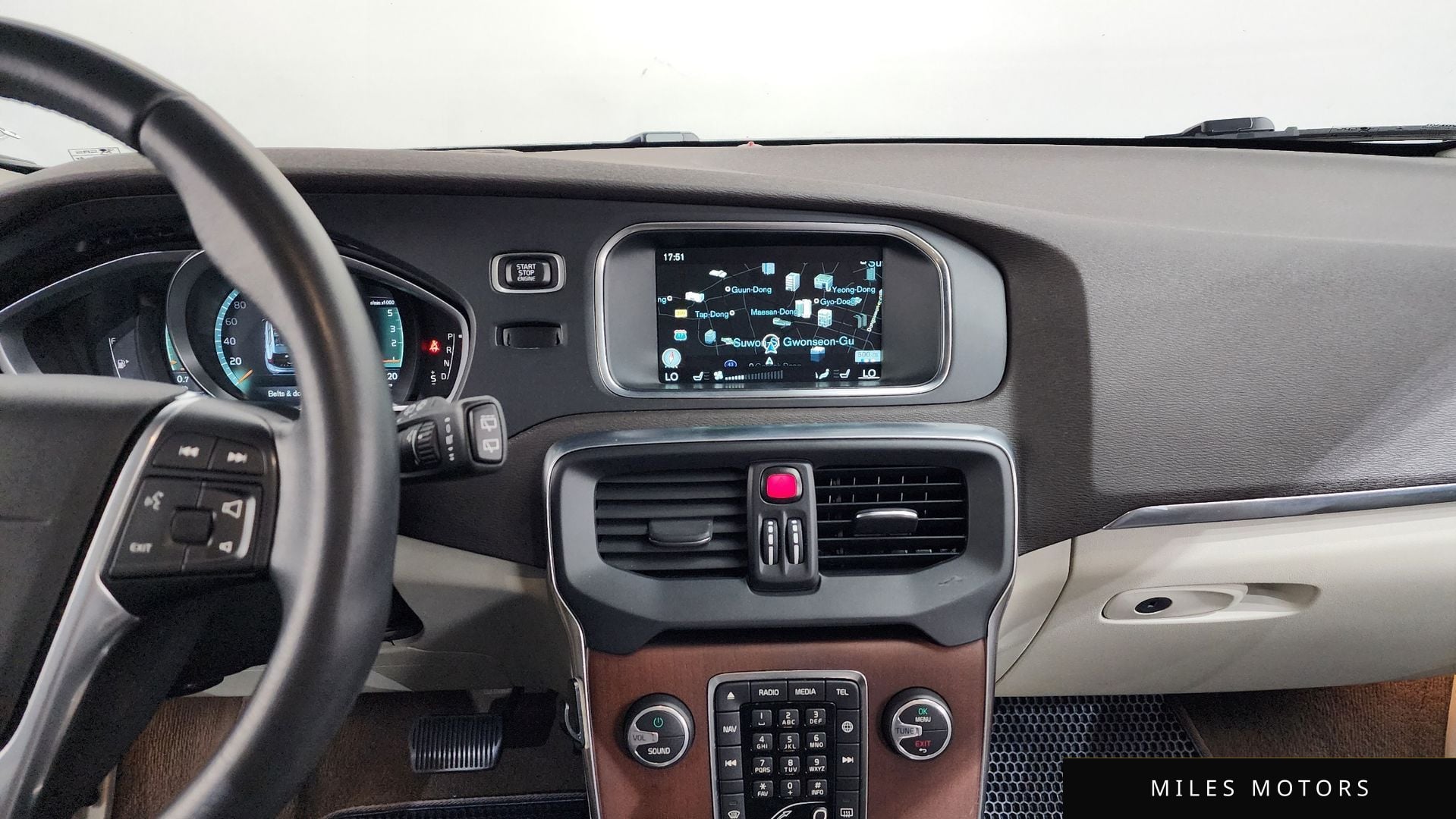 Volvo V40 2016 — миниатюра 12
