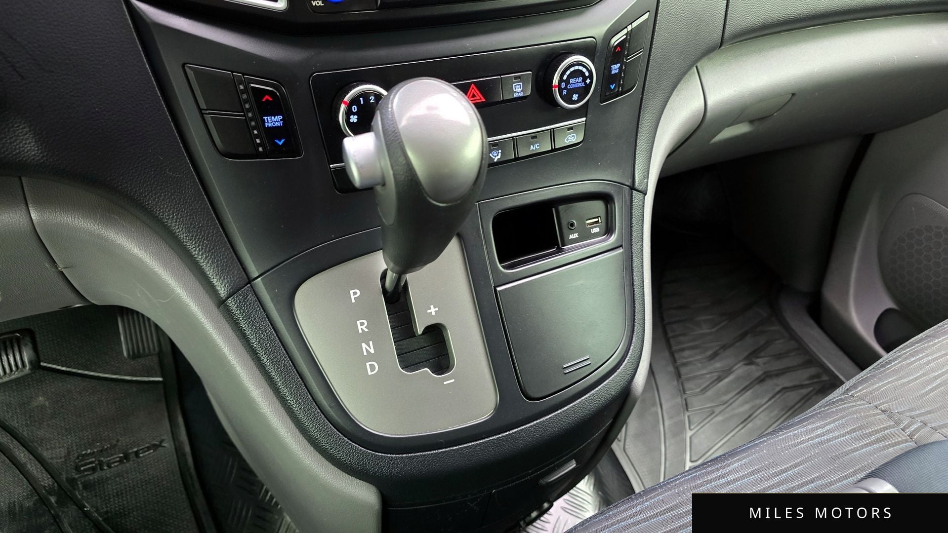 Hyundai Starex 2018 — миниатюра 12