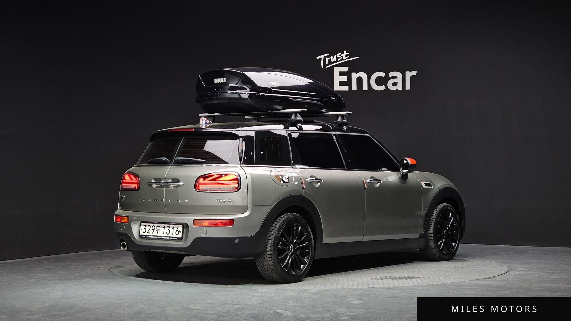 MINI Clubman 2021 — фото 1 из 12