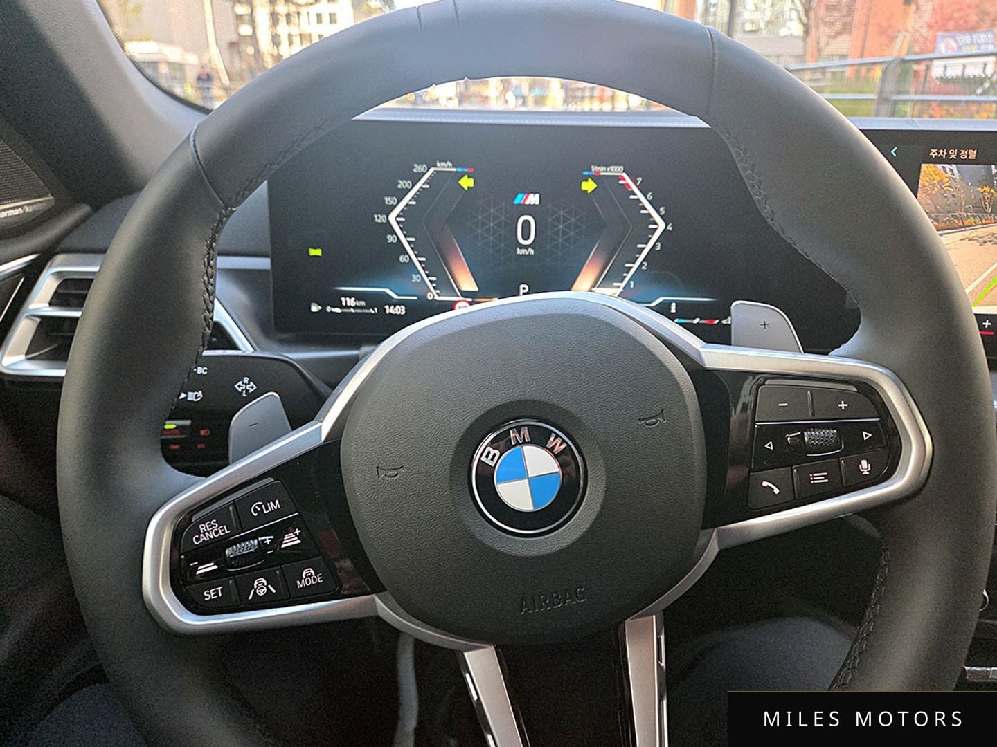 BMW 4 Series (G22) 2026 — миниатюра 9