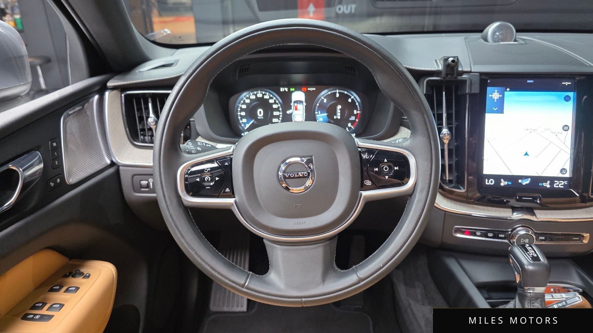Volvo XC60 2019 — миниатюра 19