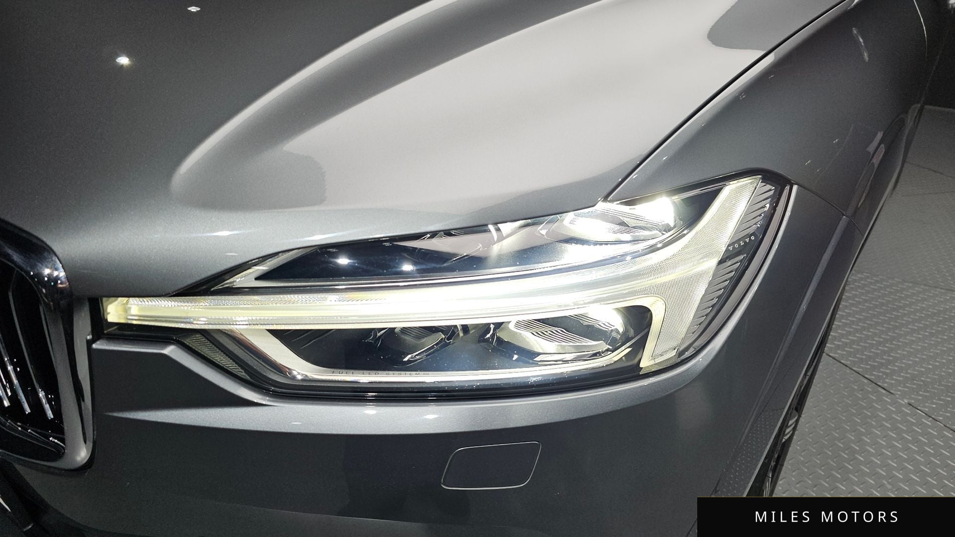 Volvo XC60 2019 — миниатюра 8