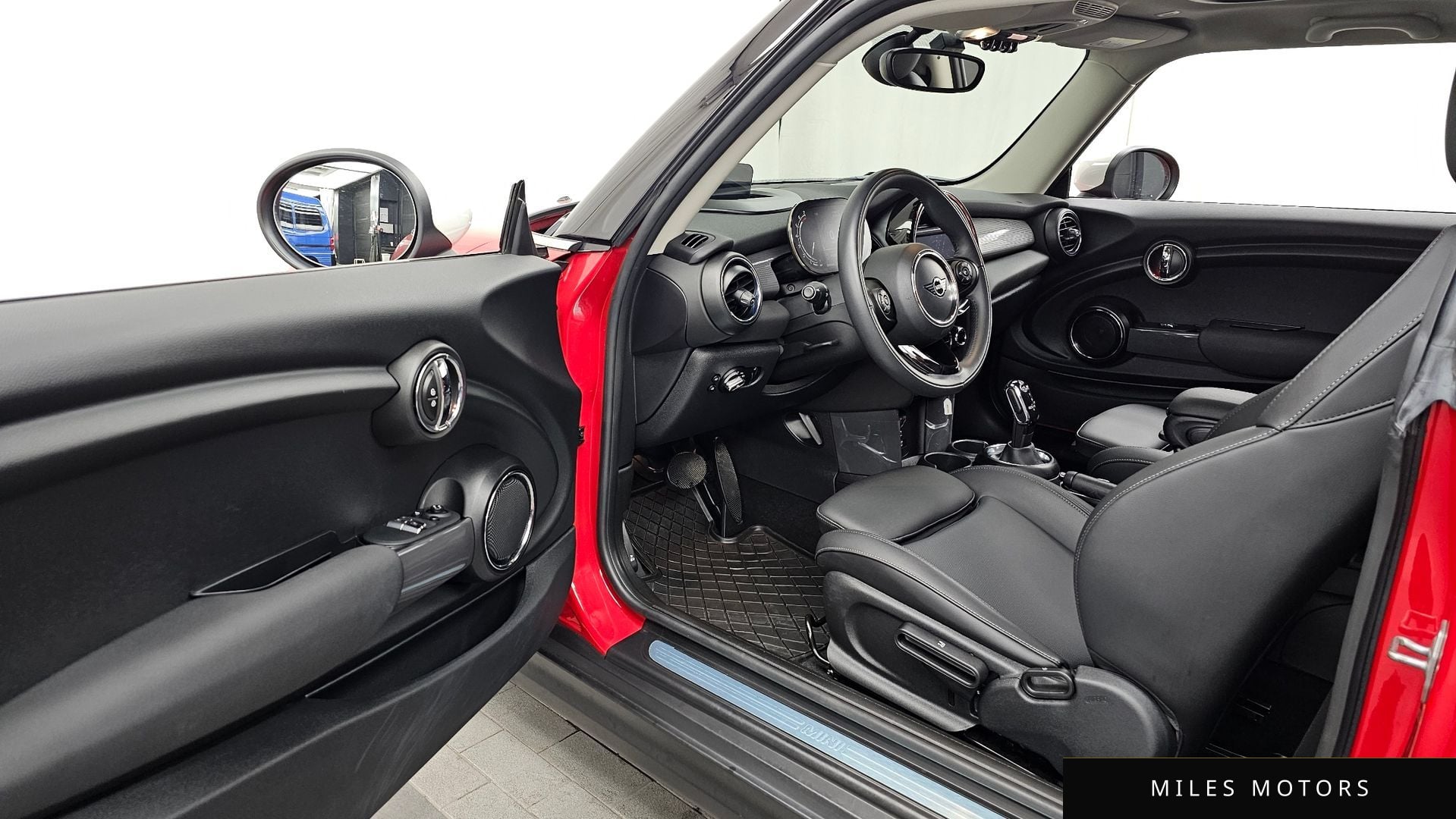MINI Cooper 2021 — миниатюра 13