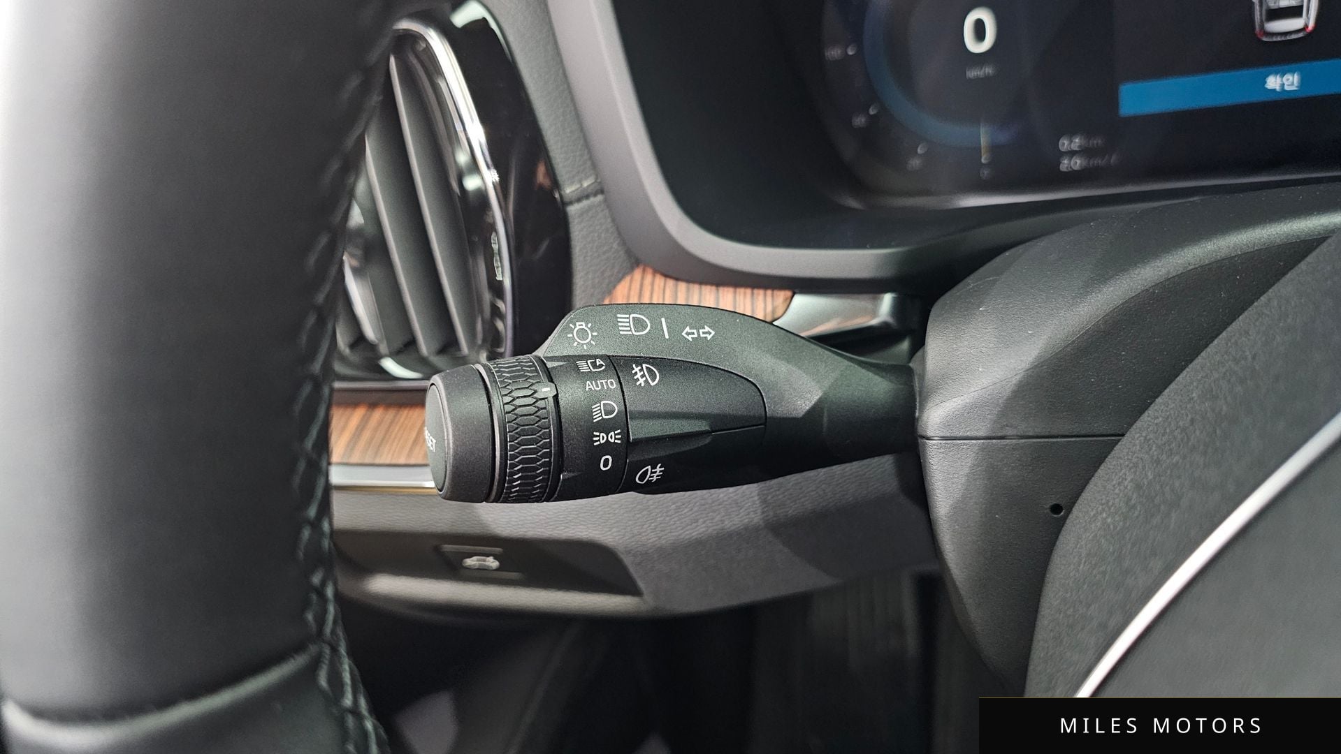 Volvo V60 크로스컨트리 2025 — миниатюра 29