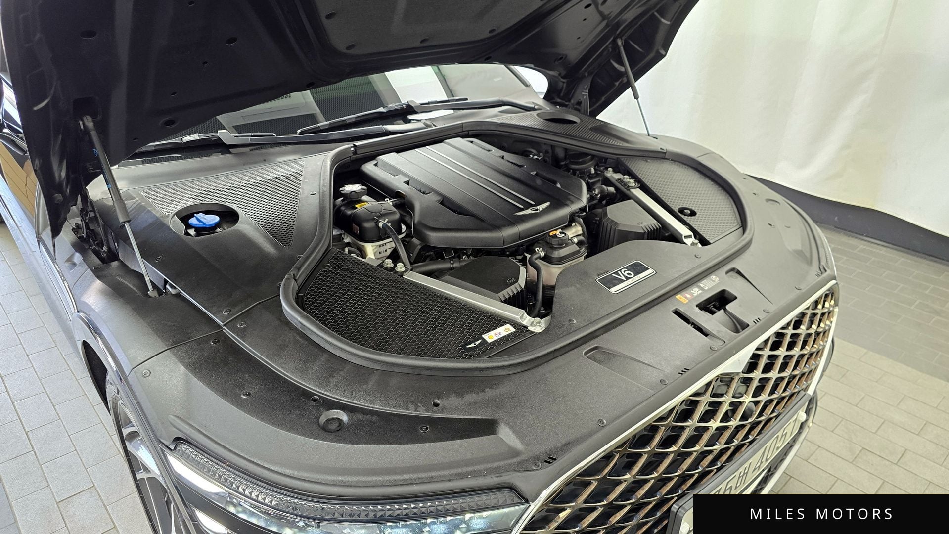 Genesis G90 (RS4) 2022 — миниатюра 6