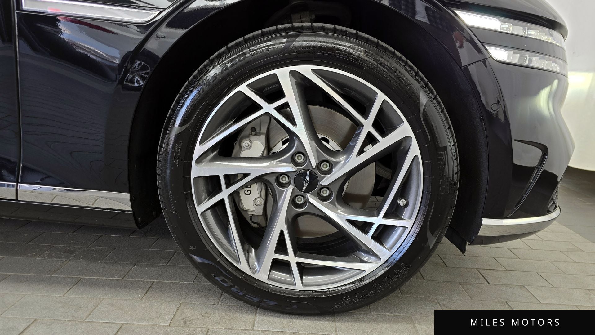 Genesis G90 (RS4) 2022 — миниатюра 7