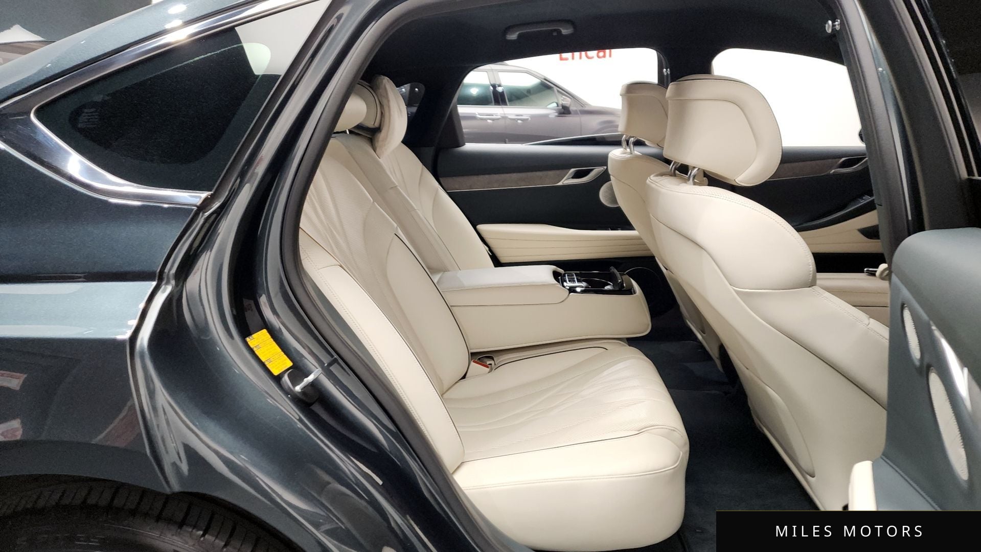 Genesis G80 2023 — миниатюра 17