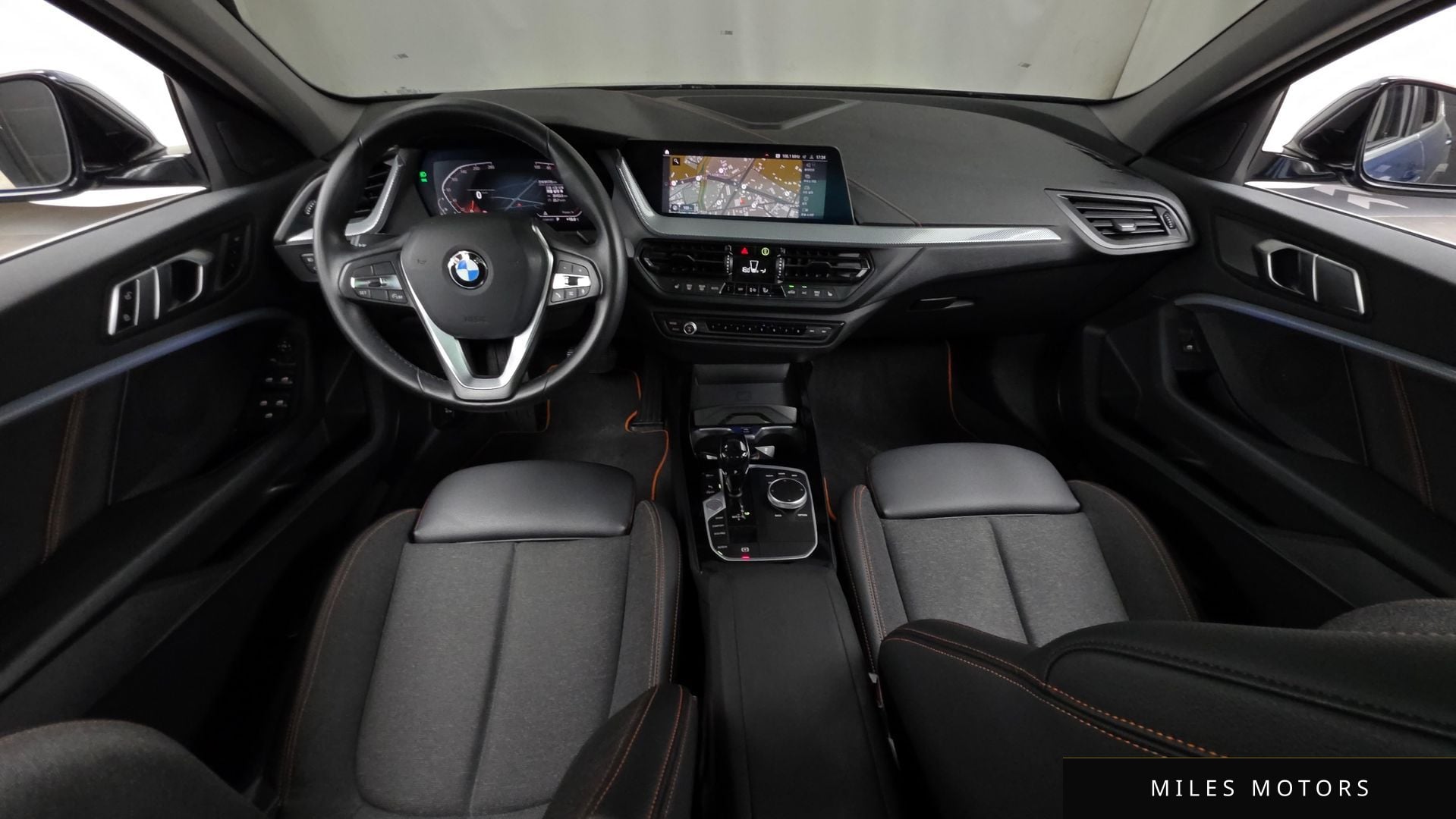 BMW 1 Series (F40) 2021 — миниатюра 10