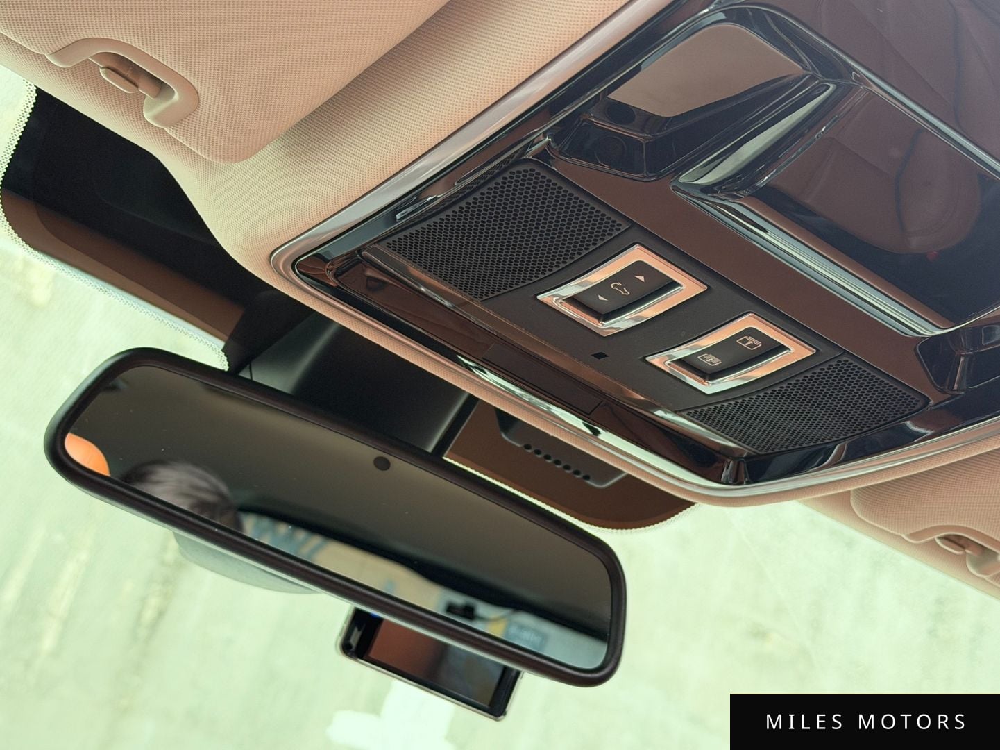 Land Rover Range Rover Sport 2016 — миниатюра 18