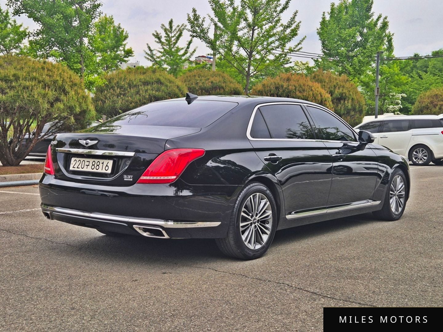 Genesis EQ900 2016 — миниатюра 3