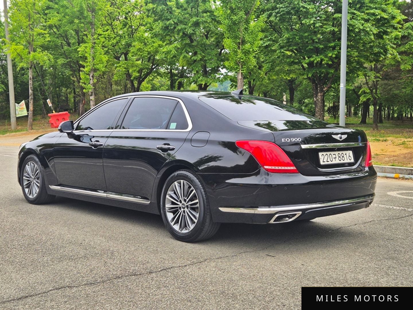 Genesis EQ900 2016 — миниатюра 6