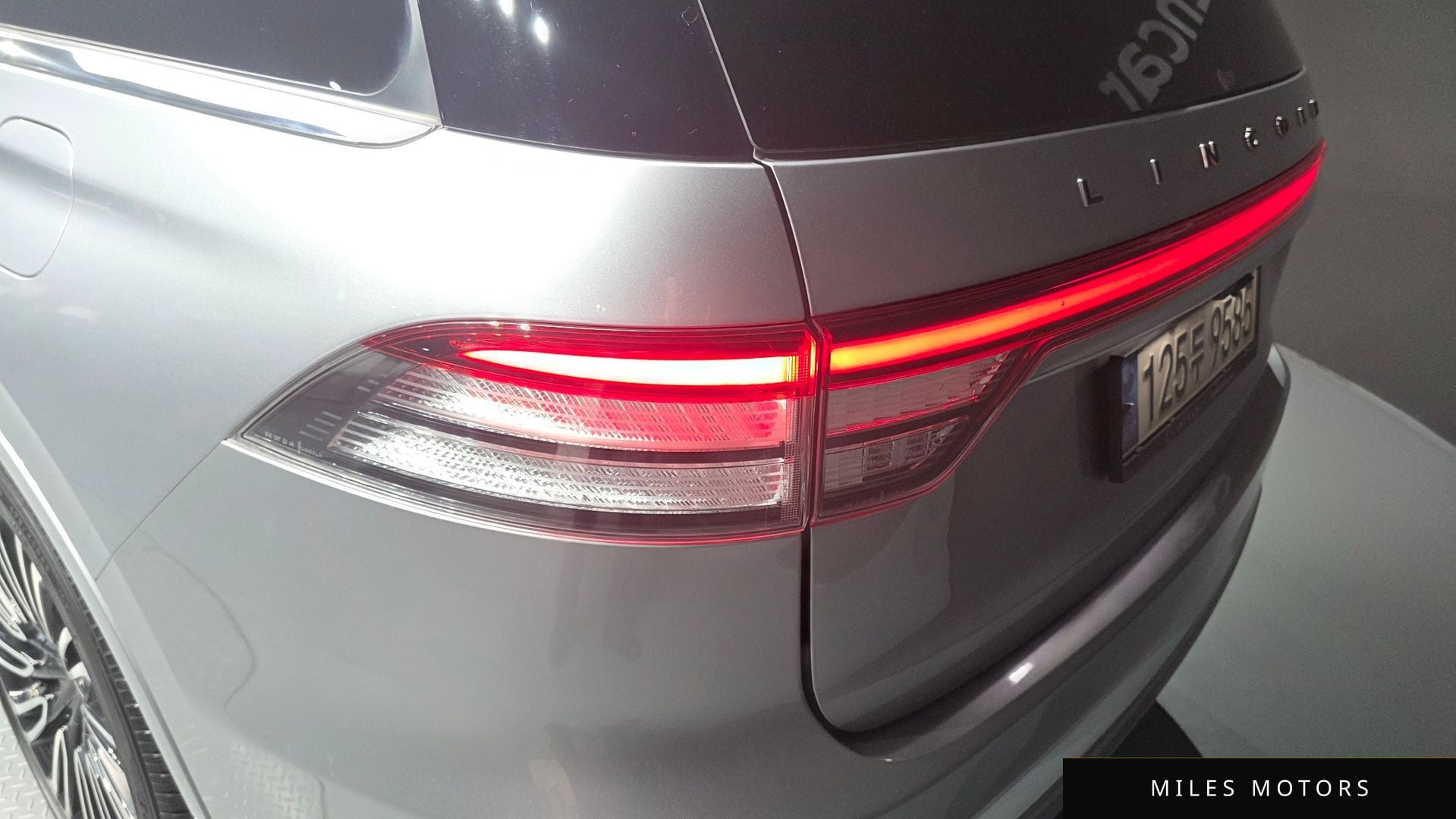 Lincoln Aviator 2022 — миниатюра 9