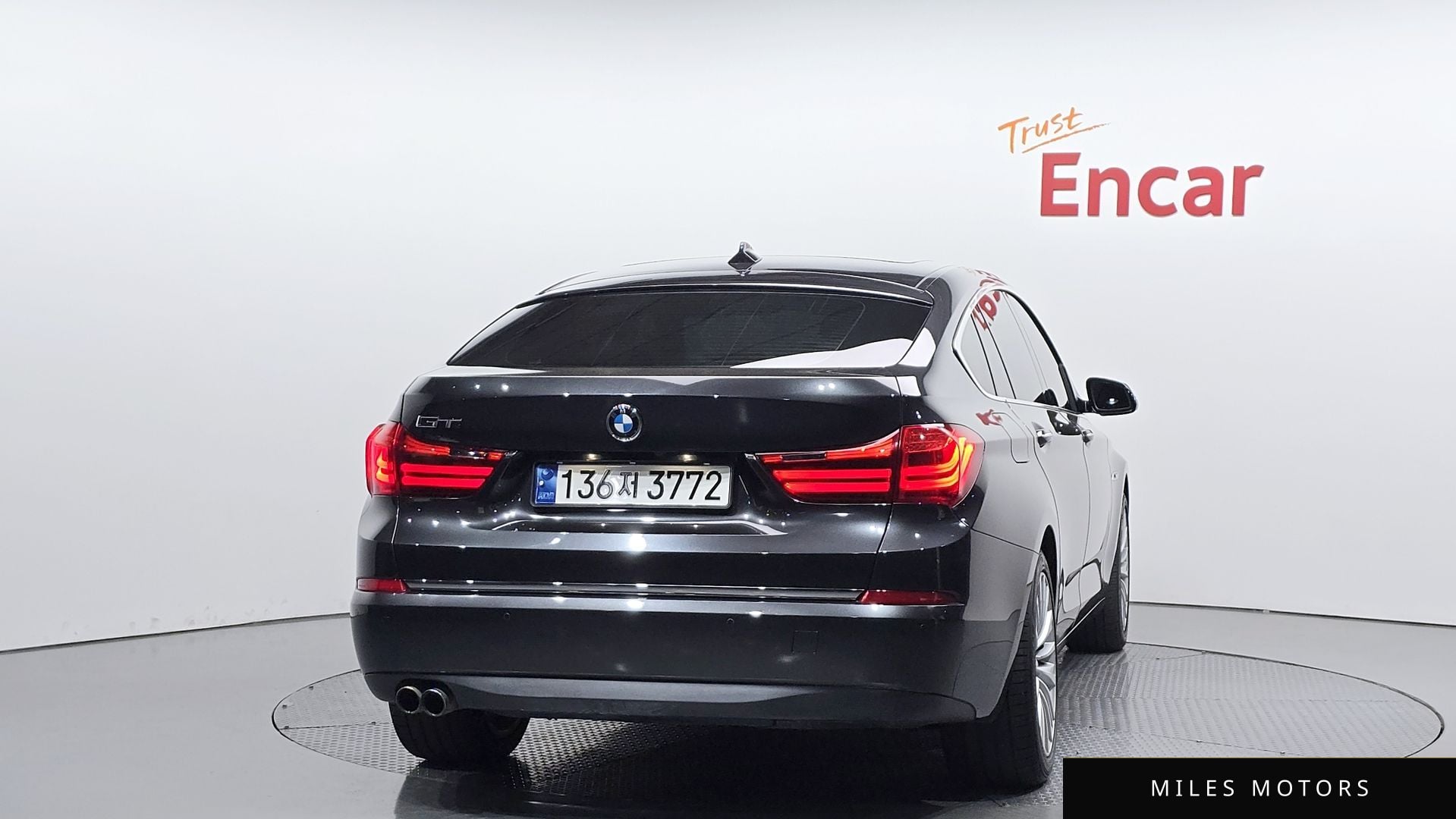 BMW 5 Series GT (F07) 2014 — миниатюра 3