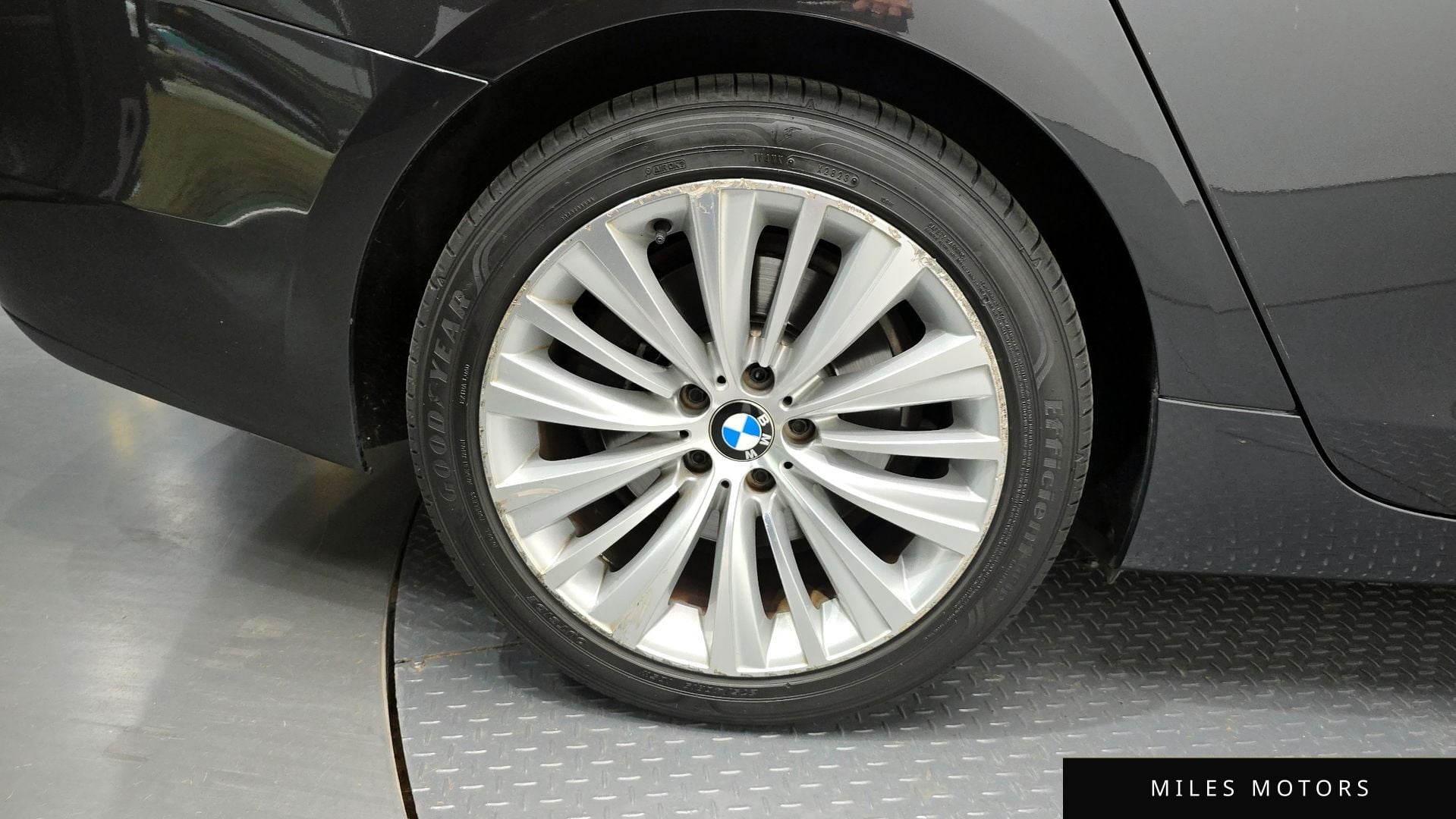 BMW 5 Series GT (F07) 2014 — миниатюра 4