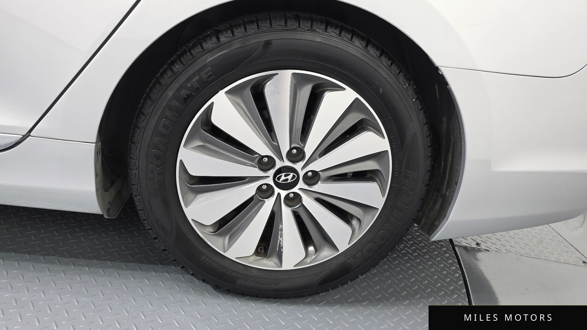 Hyundai Grandeur 2016 — миниатюра 6