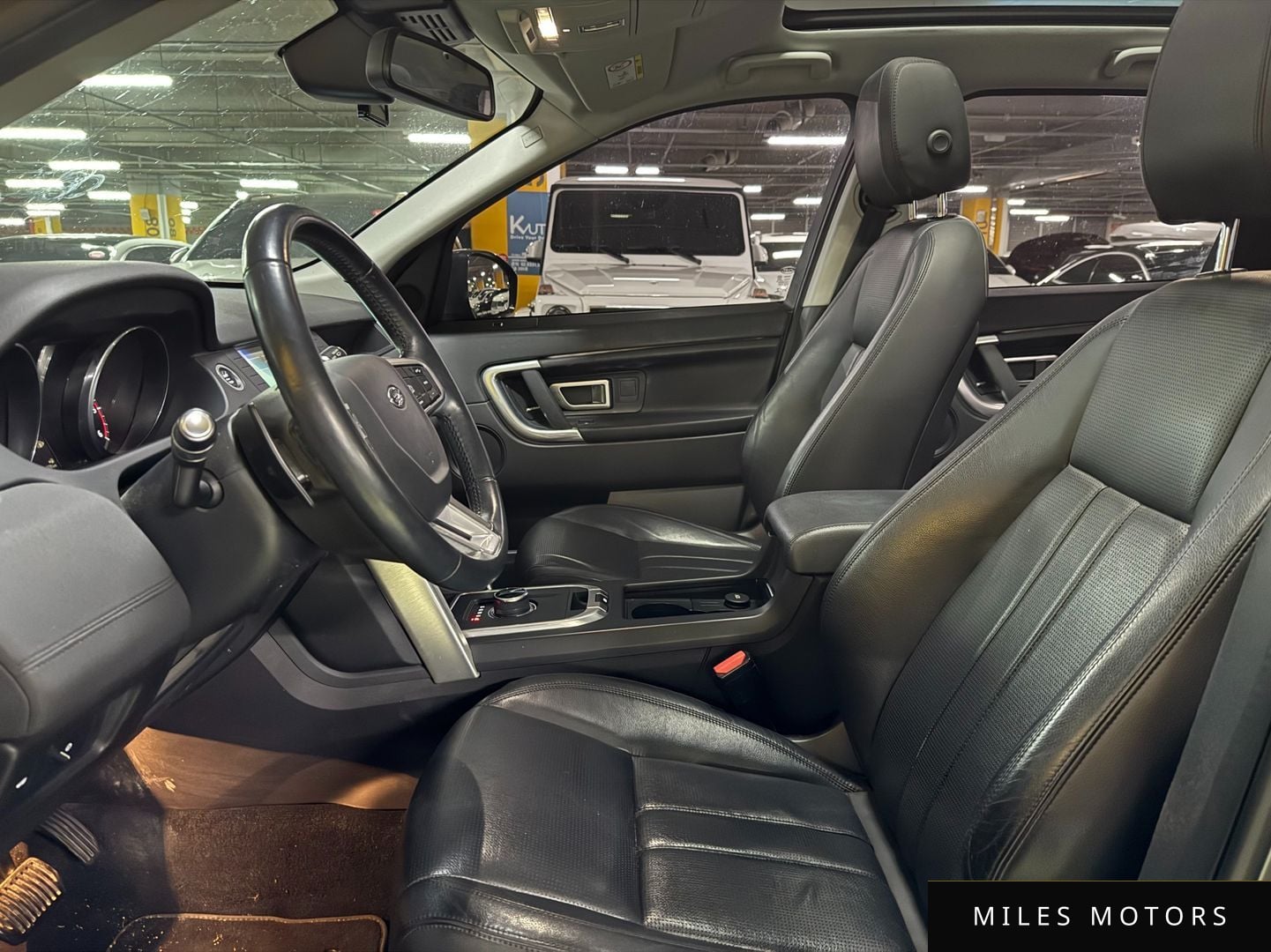 Land Rover Discovery Sport 2017 — миниатюра 10