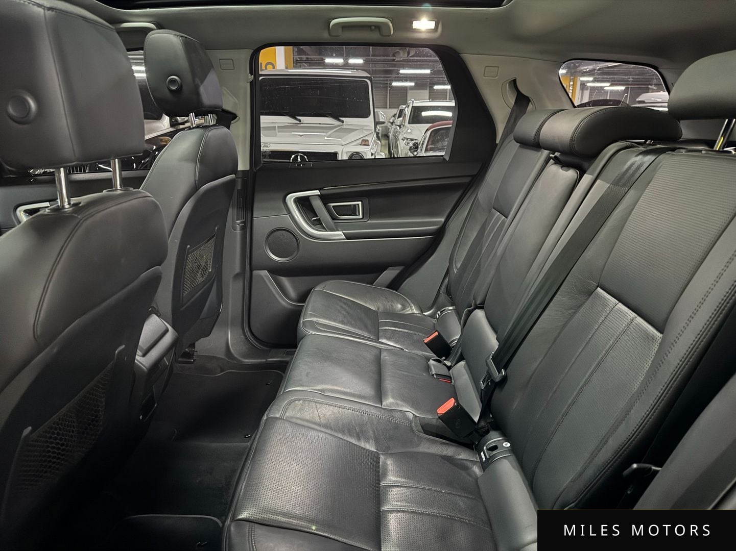 Land Rover Discovery Sport 2017 — миниатюра 11