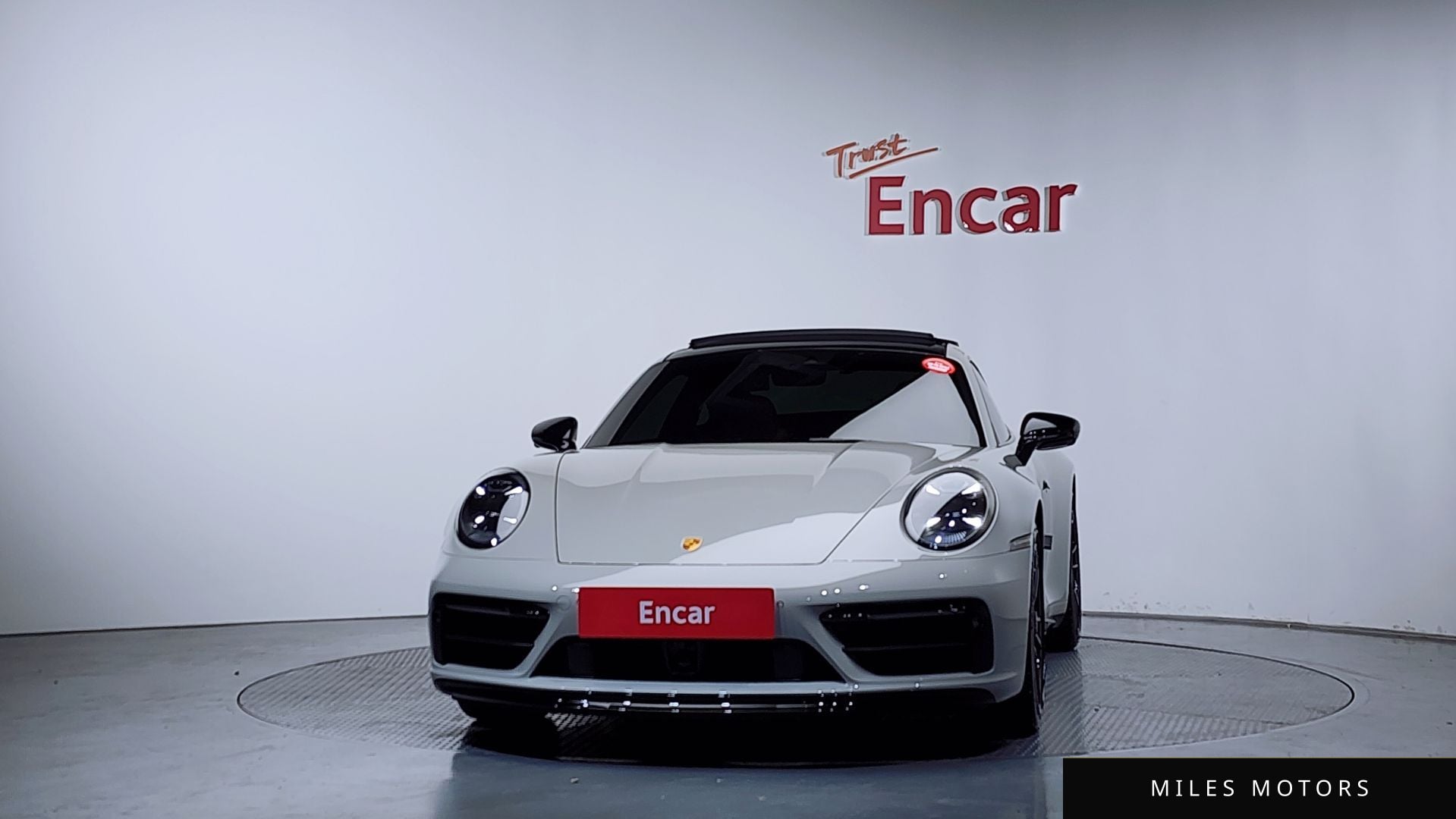 Porsche 911 (992) 2023 — миниатюра 3