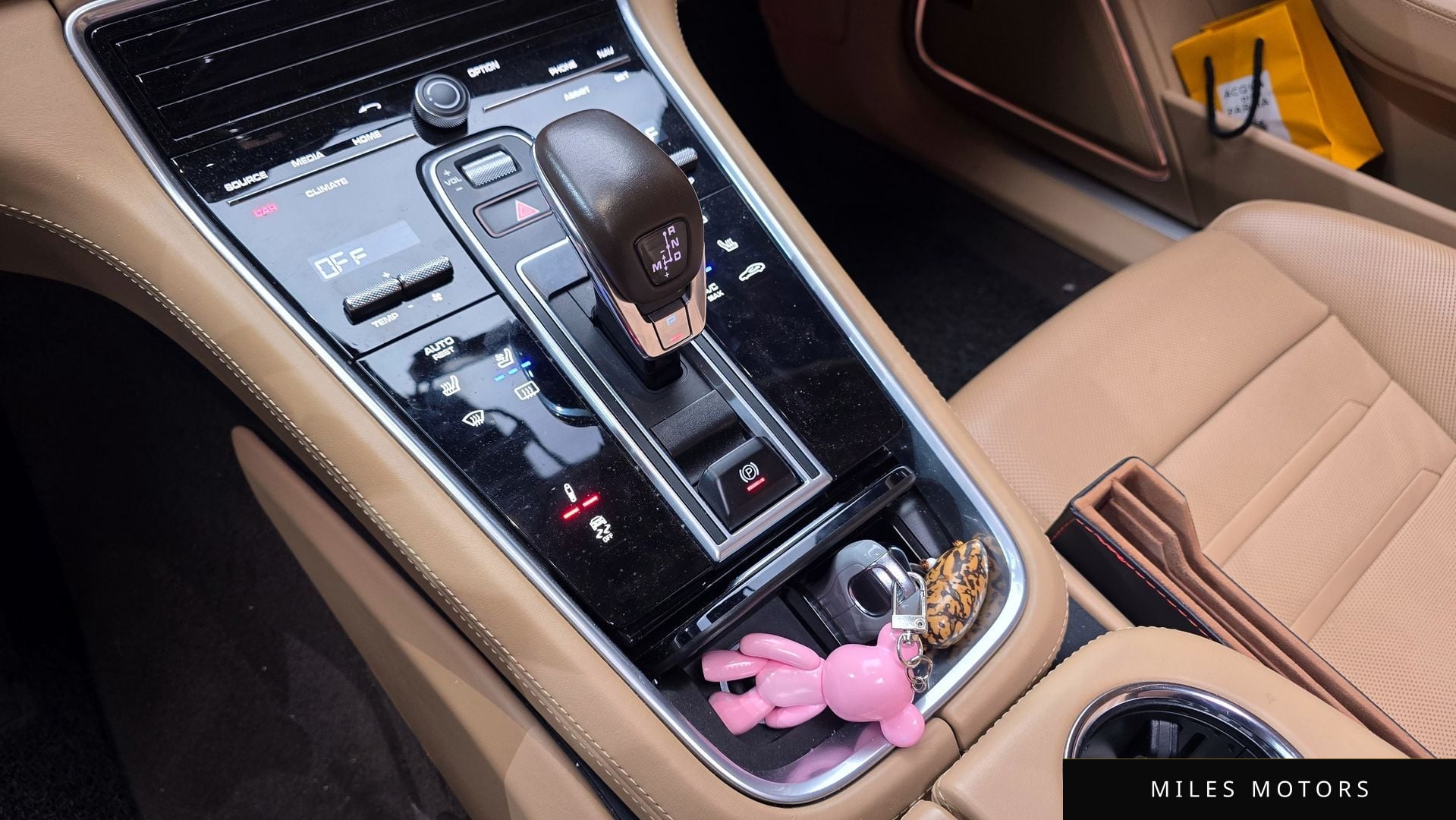 Porsche Panamera 2018 — миниатюра 9