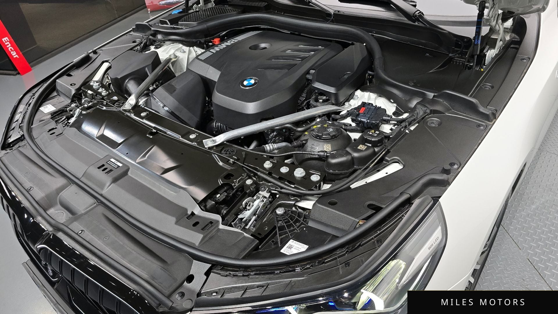 BMW 5 Series (G60) 2025 — миниатюра 6