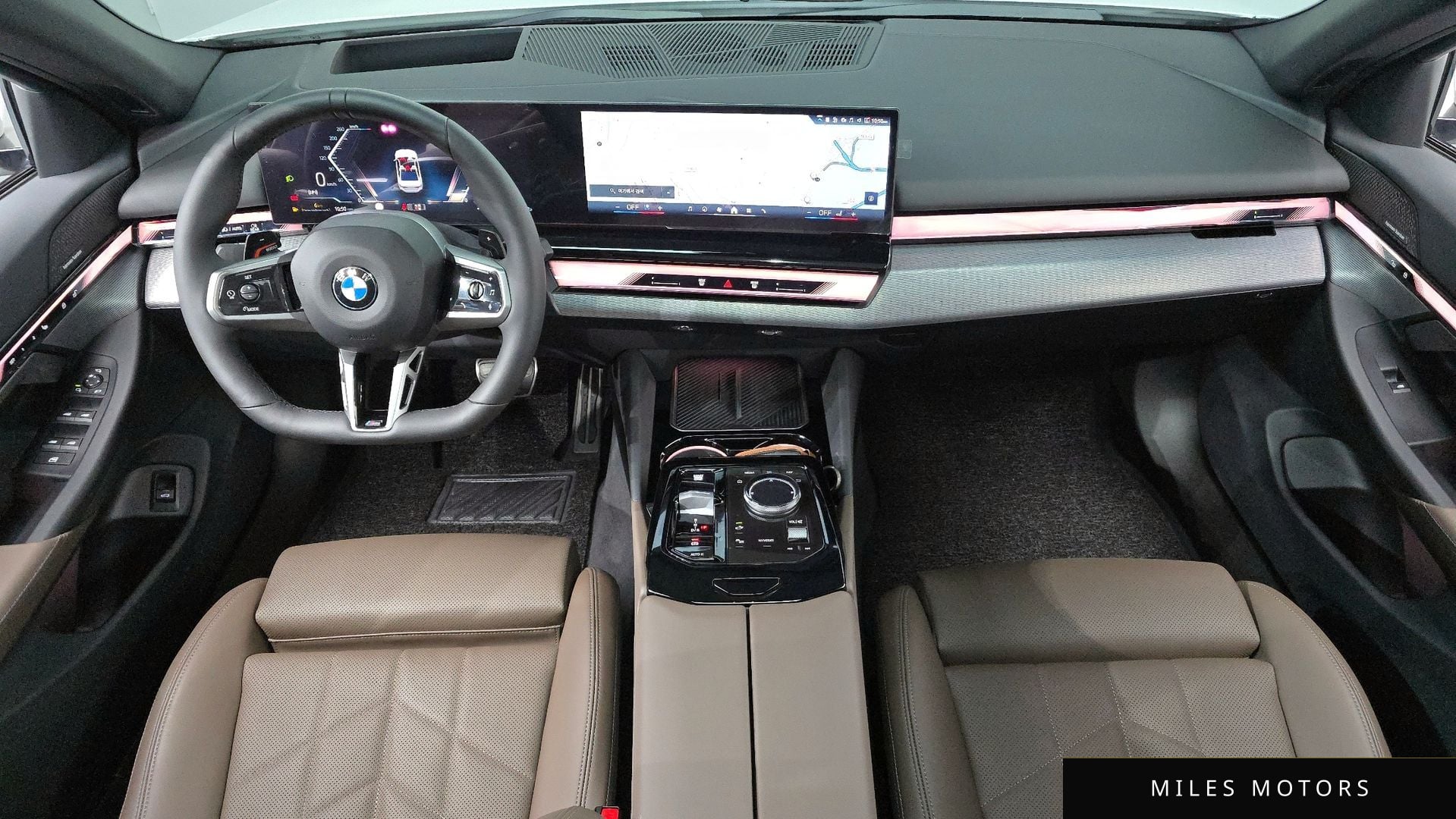 BMW 5 Series (G60) 2025 — миниатюра 10