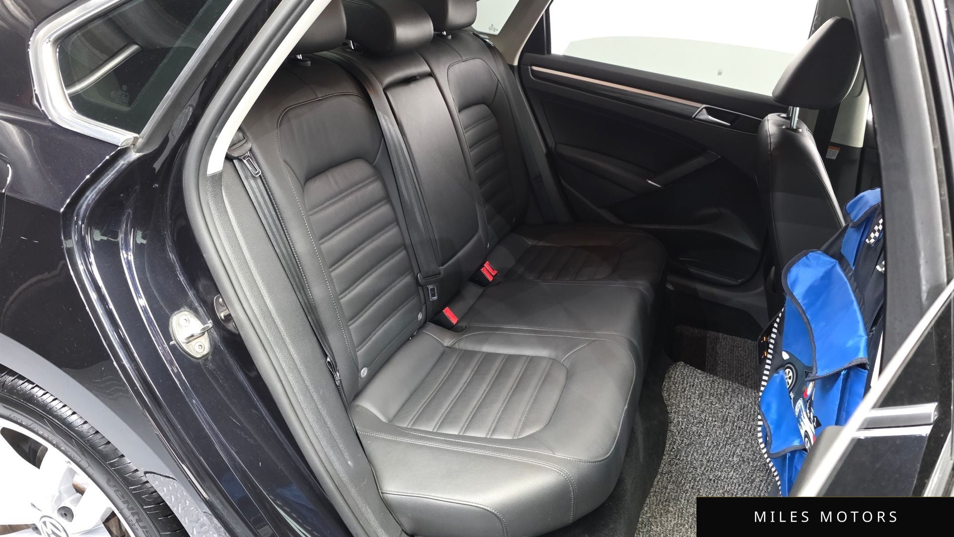 Volkswagen Passat 2018 — миниатюра 11